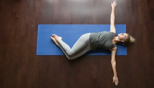 Supine twist